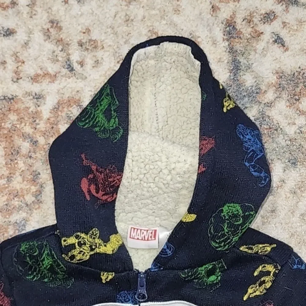 ✨️ Kid's Marvel Zip Jacket Size 5‎